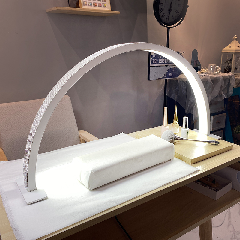 LED Half Moon Beauty Light Des - Desk Setup Lamp recensione e prezzo