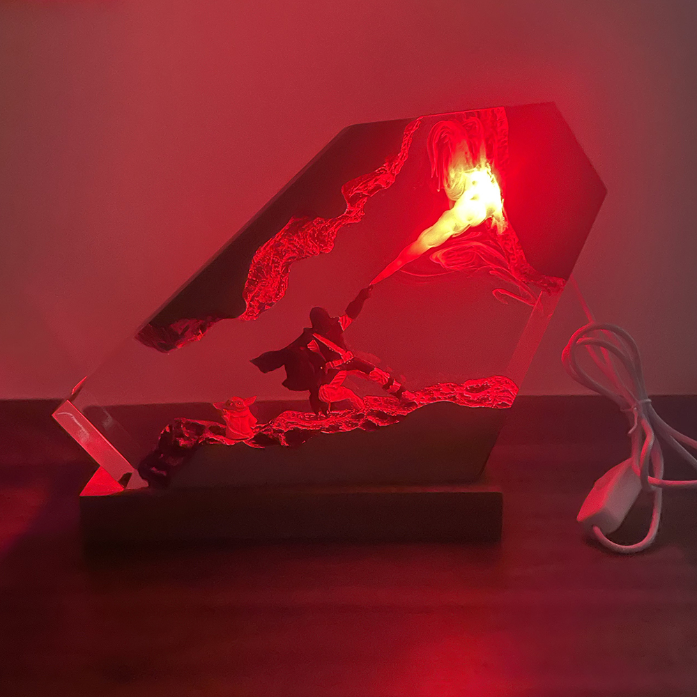 Table Resin Lamp Sci-fi Figure - Desk Setup Lamp recensione e prezzo