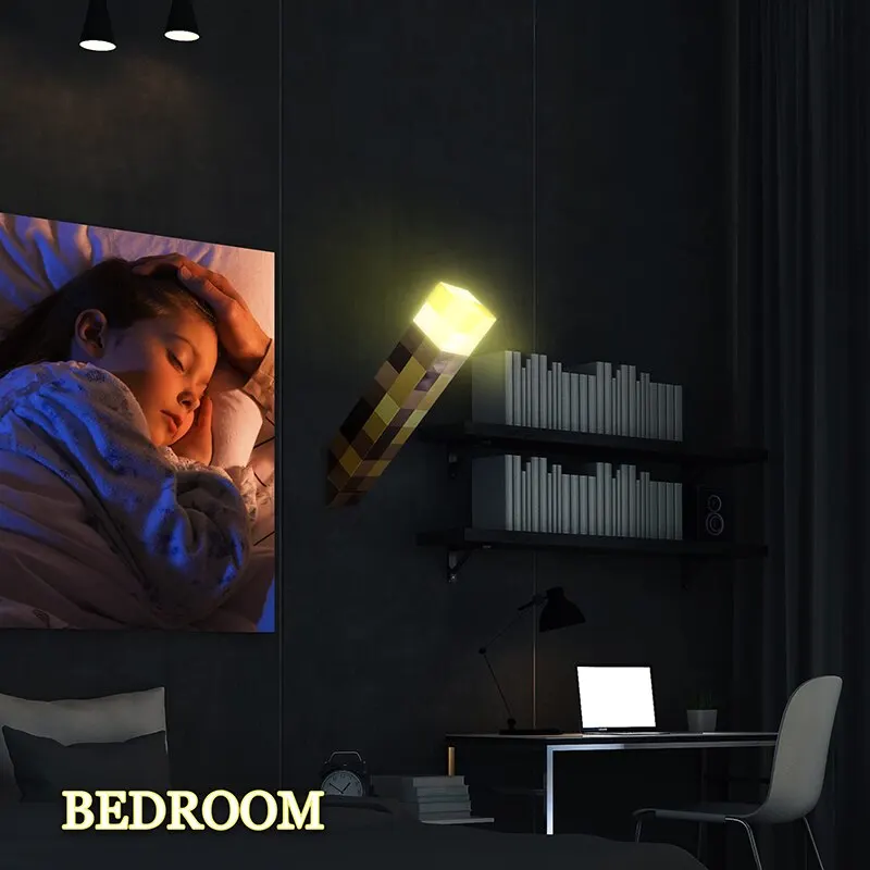 Torch LED Lamp Potion Bottle L - Desk Setup Lamp recensione e prezzo