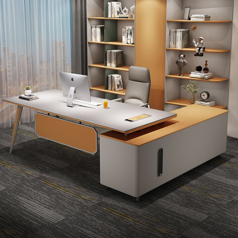 Motion Simple Table Workshop M - Desk Setup Simple recensione e prezzo