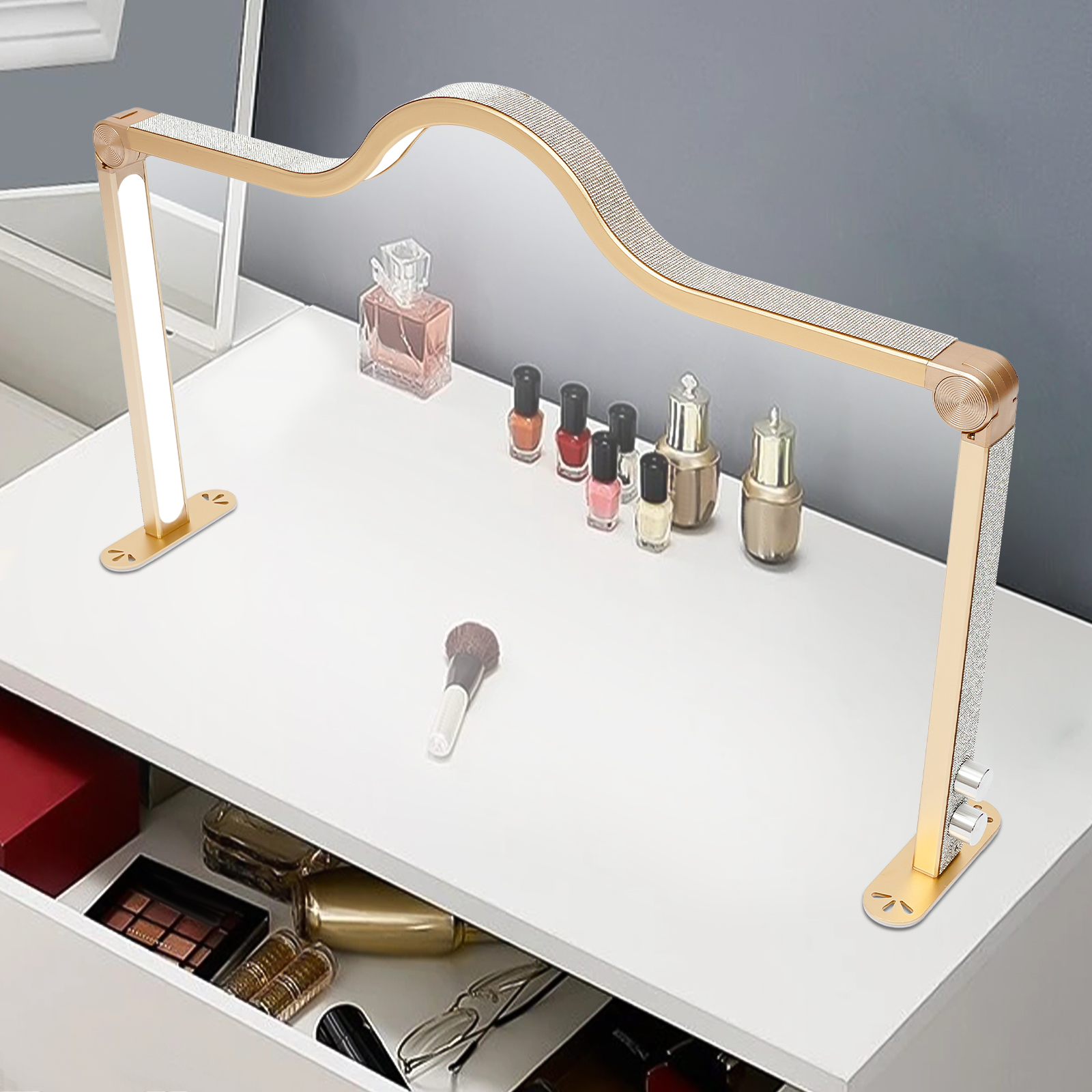 Diamonds Decorated Nail Work L - Desk Setup Lamp recensione e prezzo
