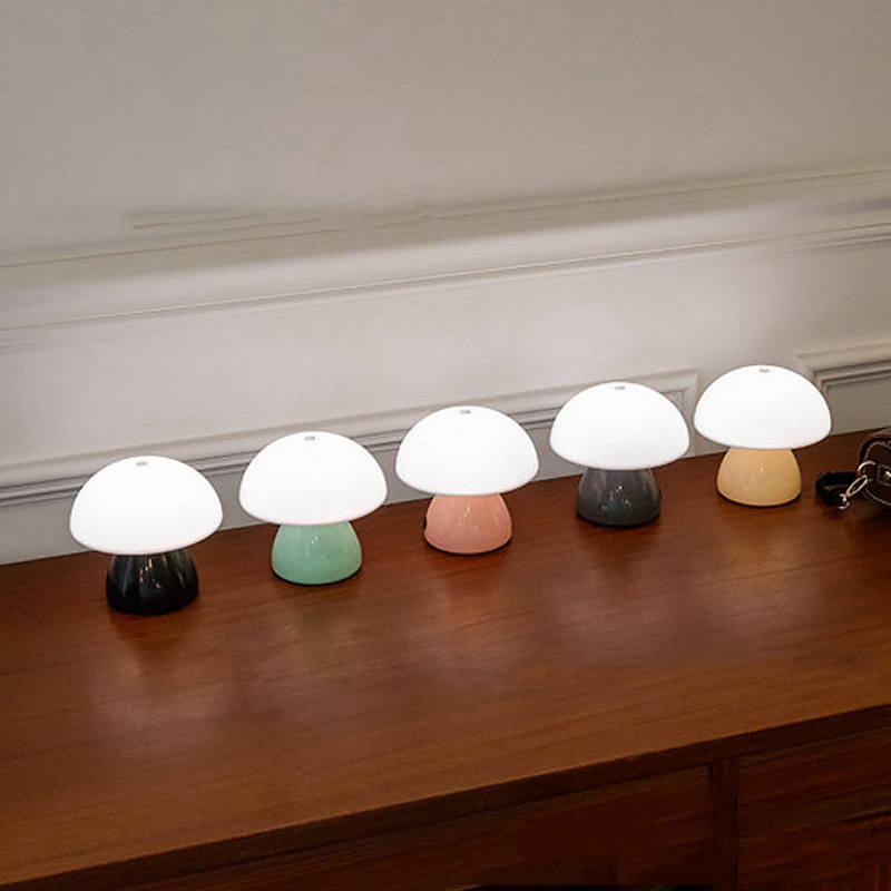 Mushroom LED Table Lamp Touch  - Ambient Light Bar Usb recensione e prezzo