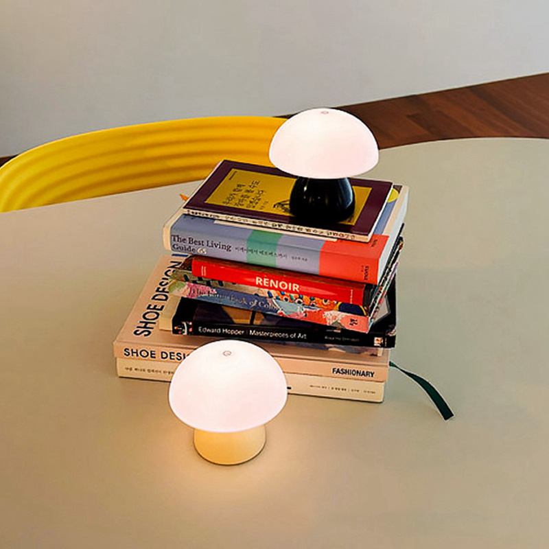 Mushroom LED Table Lamp Touch  - Ambient Light Bar Usb recensione e prezzo